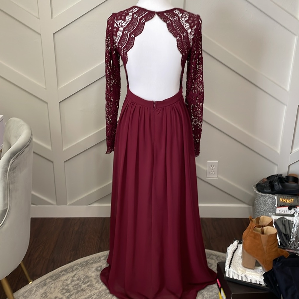 Lulu’s backless dress💜 - Picture 2 of 2